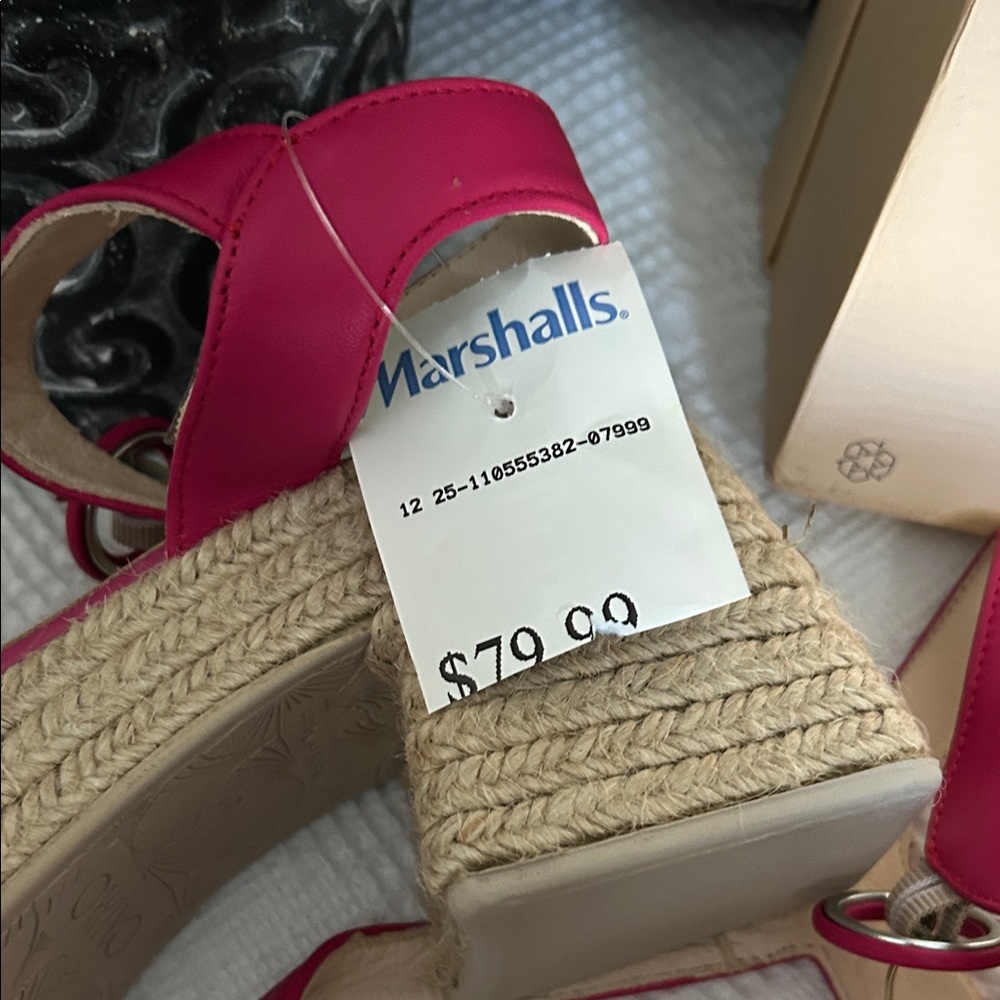 Game Pink Women's Platform Sandals NIB - Picture 4 of 5